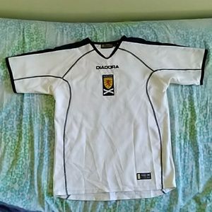 Scotland soccer jersey (size: L kids)